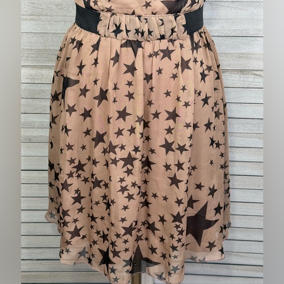 SANS SOUCI Fit & Flare Y2K Strapless Mini Dress Mocha w Black Stars-Small - Picture 3 of 6